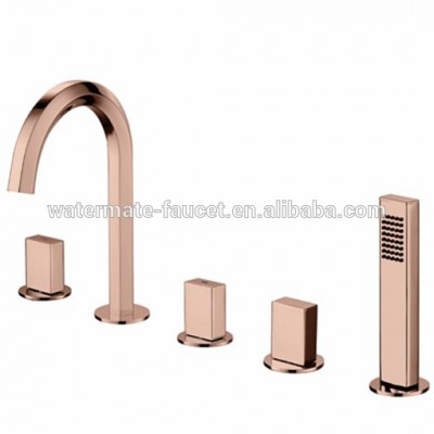 Deck Mounted Five Holes Bathtub Faucet With Hand Shower Faucet